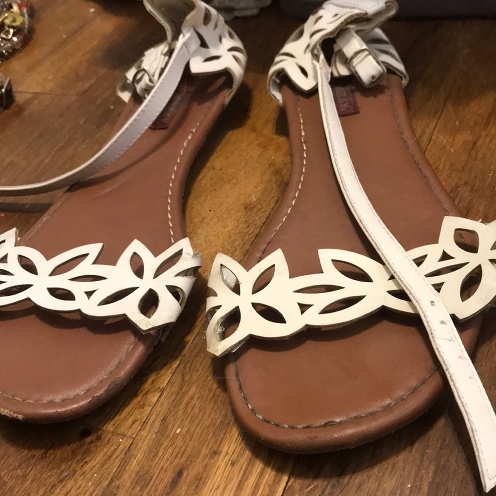 Sandals - Picture 3 of 3